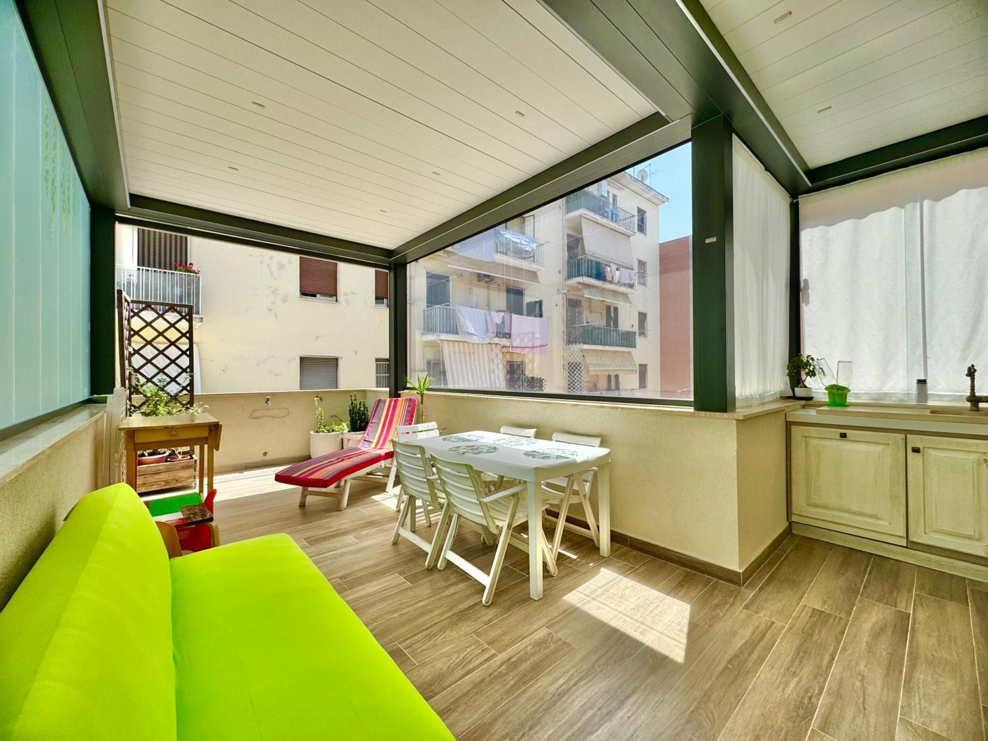 Pescara Centro Silenzioso E Confortevole Con Terrazzo Bioclimatico A 2 Minuti Dal Mare Exterior foto